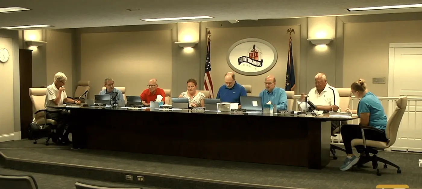 Huntingburg council chambers before the refresh